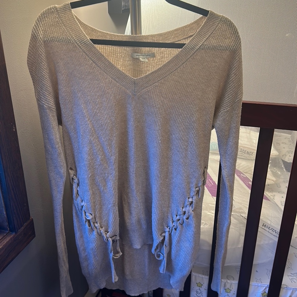 American Eagle Lightly Worn Nude Sweater